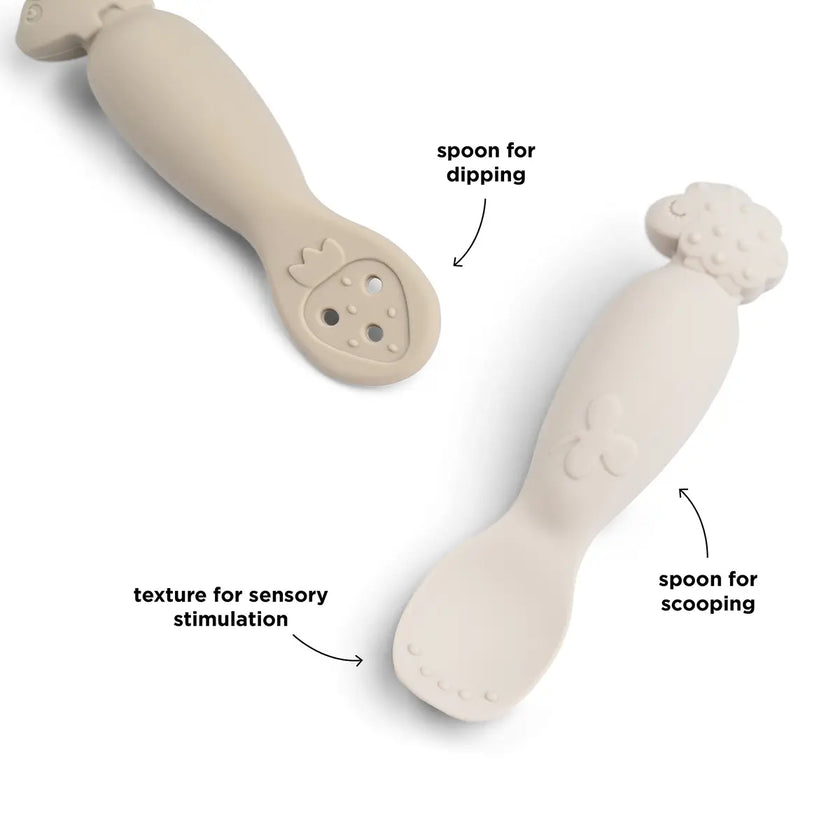 Set 2 Cucchiai da Apprendimento in Silicone - Tiny Farm - Sabbia
